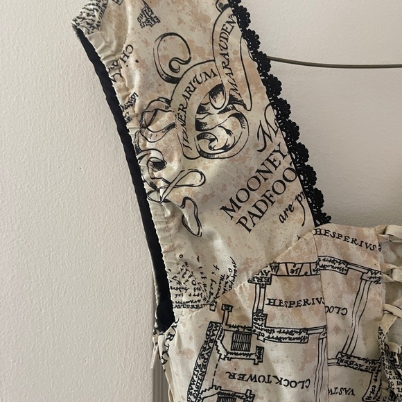 Hot Topic Dresses Harry Potter Marauders Map Dress size XS - Picture 4 of 10